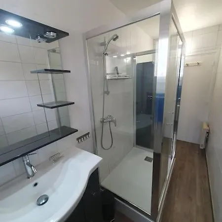 T3 Centre Lary - Calme, Lumineux, Veranda, Local Velo Et Parking * Saint-Lary-Soulan