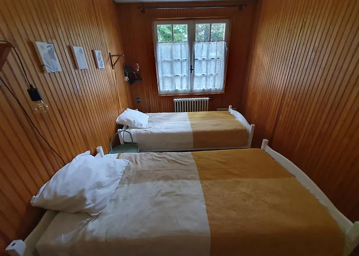 Apartment T3 Centre Lary - Calme, Lumineux, Veranda, Local Velo Et Parking Saint-Lary-Soulan